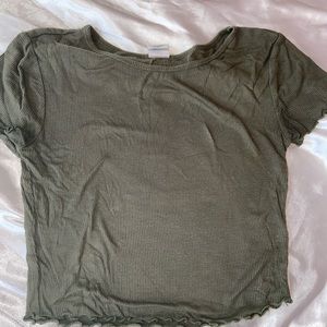 Tilly’s Simple Top With Ruffles